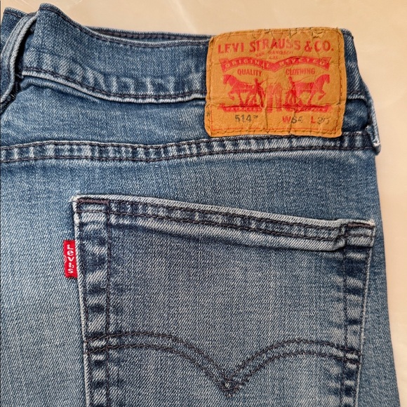 Levi’s 514 Classic Blue Denim Jeans - Picture 2 of 4